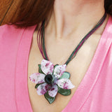 Pretty Floral Pendant-Necklace 1533